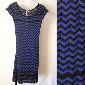 Julian Taylor Chevron Sweater Dress Petite Medium